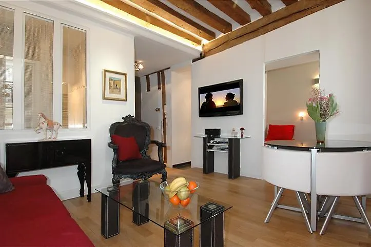 Apartman Holidaysinparis-bourg Tibourg Ii *